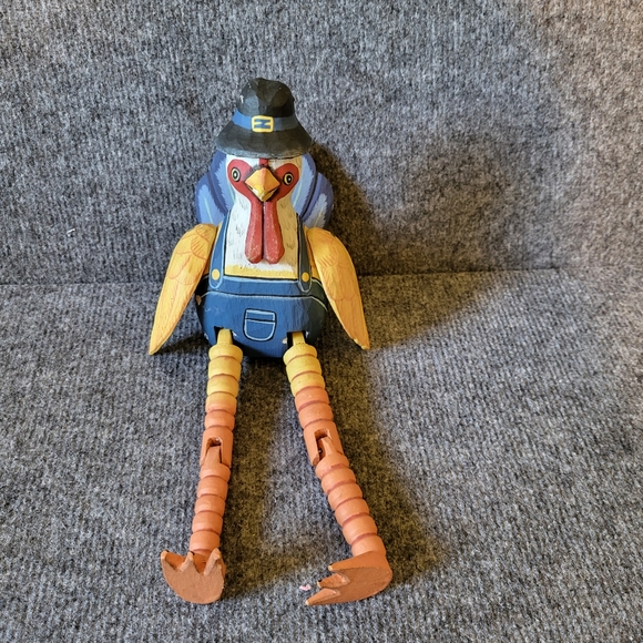 Handpainted Rooster Shelf Sitter - Picture 1 of 7